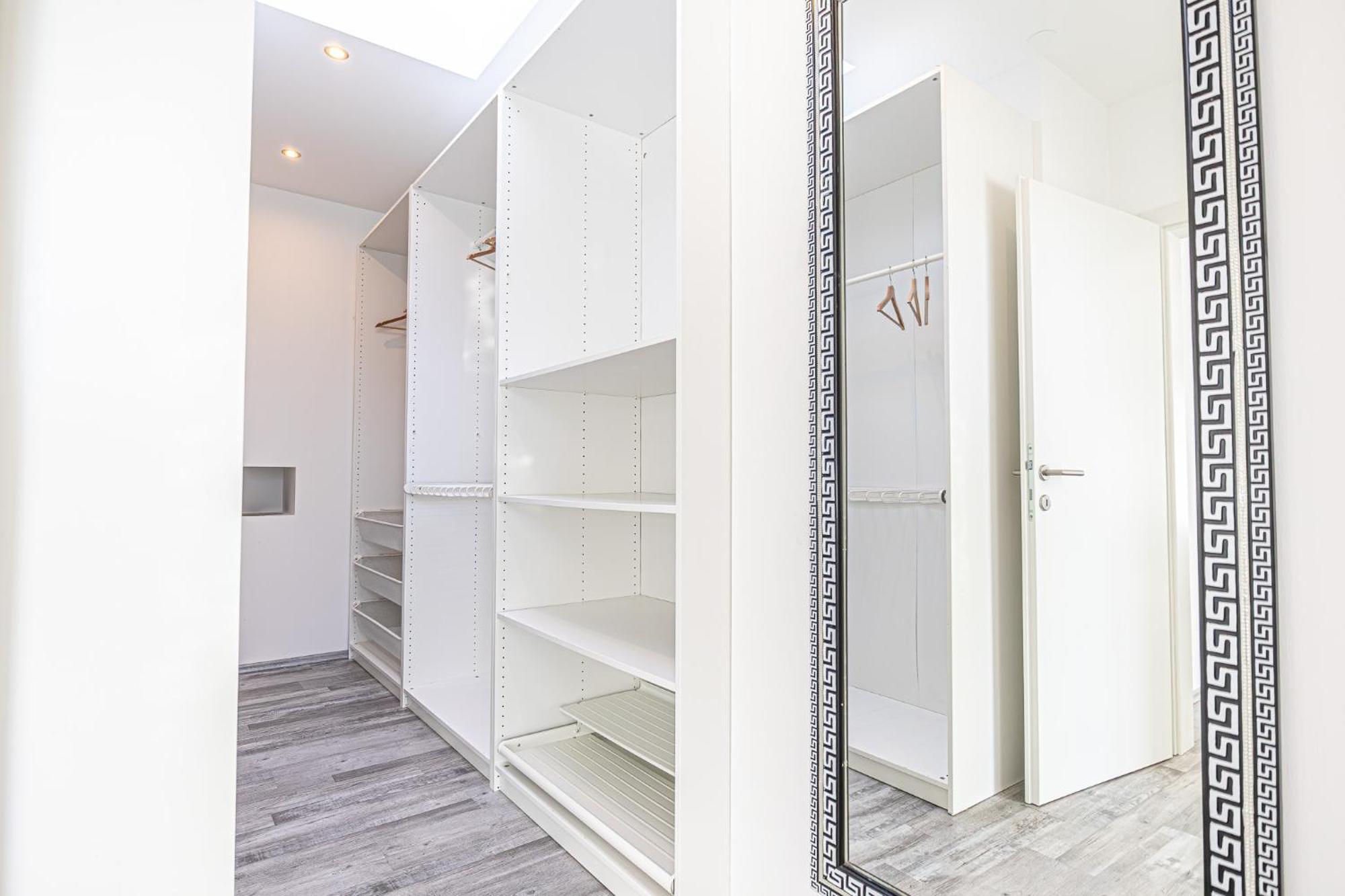 Luxury 6br-4ba With Private Pool & Sauna - Pets Allowed * Vienne