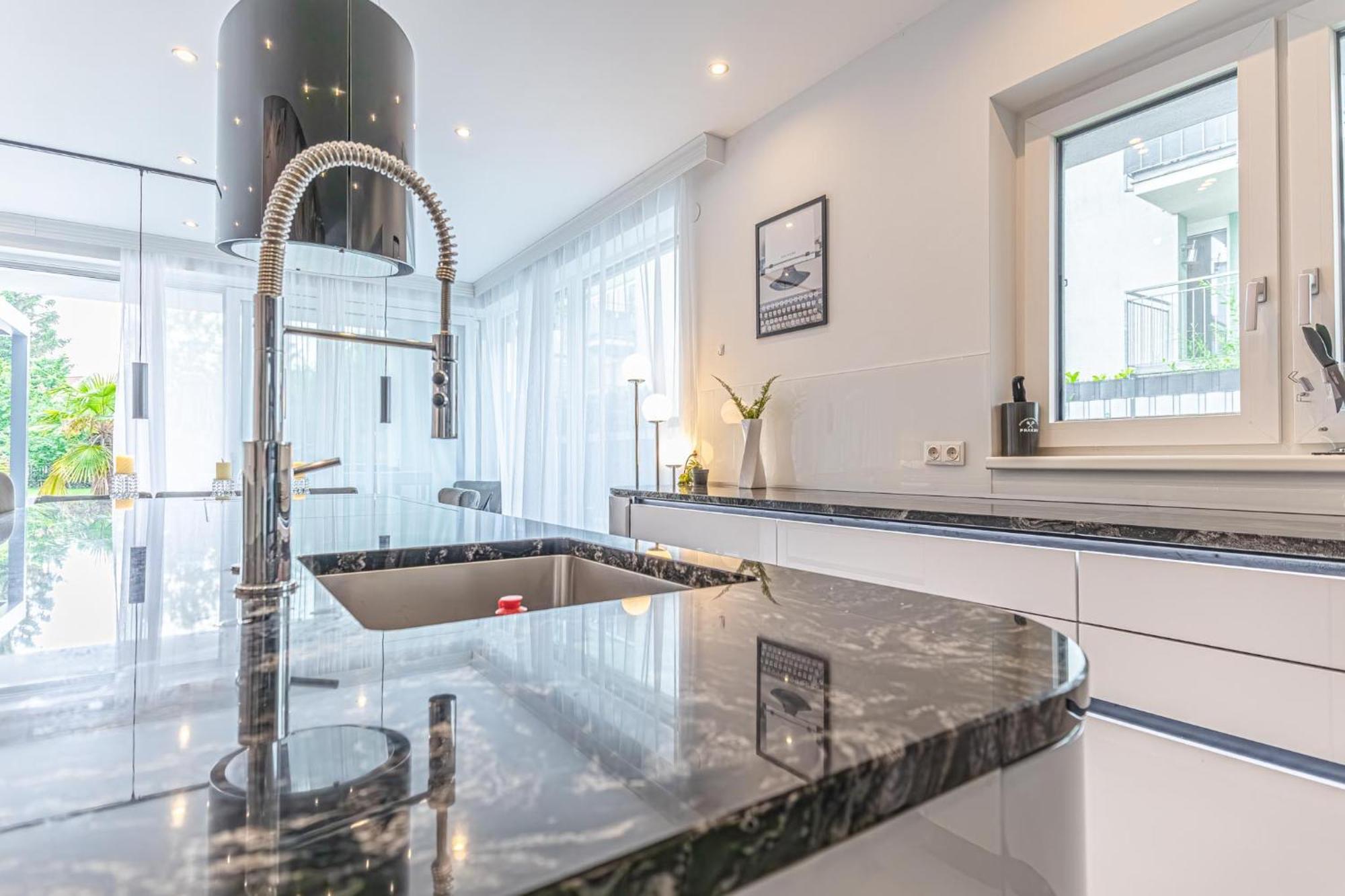 Luxury 6br-4ba With Private Pool & Sauna - Pets Allowed Vídeň