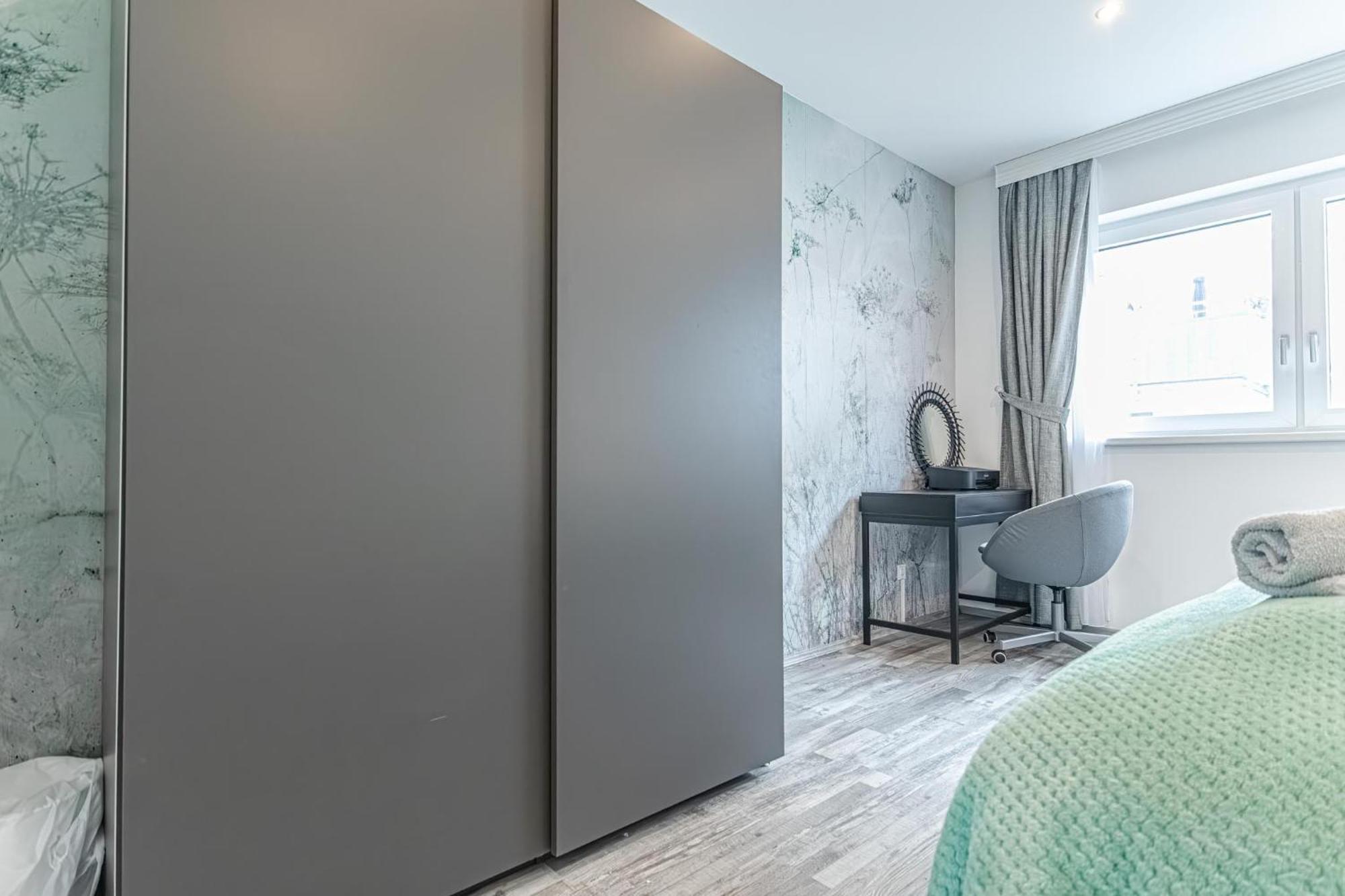 Vila Luxury 6br-4ba With Private Pool & Sauna - Pets Allowed *